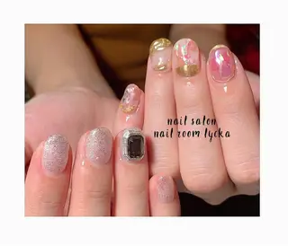 ネイル ﾈｲﾙﾙｰﾑﾘｯｶ 𝐦𝐚𝐲𝐮のネイルデザイン