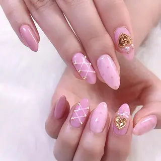 ネイル NOIROUGE所属・NOI ROUGEのネイルデザイン