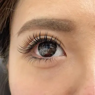 マツエク・マツパ アイラッシュサロン Luaのマツエク・マツパデザイン