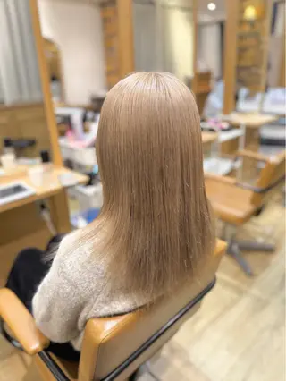 セミロング 🫧サカモトレナ🫧 新宿三丁目のヘアスタイル