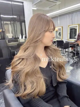 ロング カラー エクステ🩵ブリーチ 韓国ヘア🩵KAEのヘアスタイル