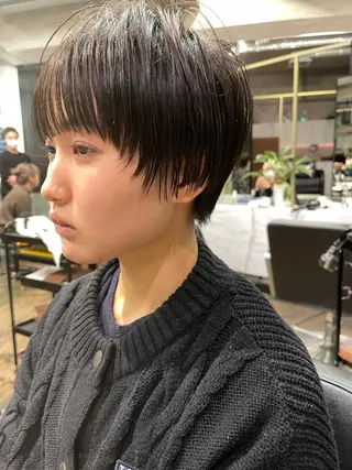 ショート レイヤー特化/小顔顔 周り/セノ/表参道のヘアスタイル