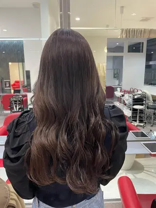 ロング カラー Merlyosaka 早川未来のヘアスタイル