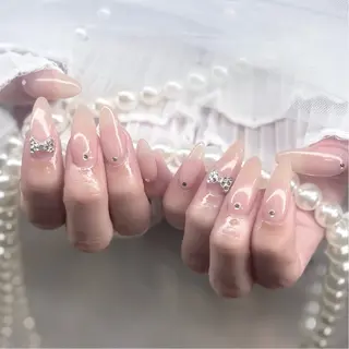 ネイル 🩰fein. hana🫧のネイルデザイン