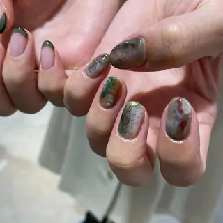 ネイル Trico Antique所属・岩本 杏のネイルデザイン