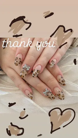 ネイル ネイル ティアラのネイルデザイン