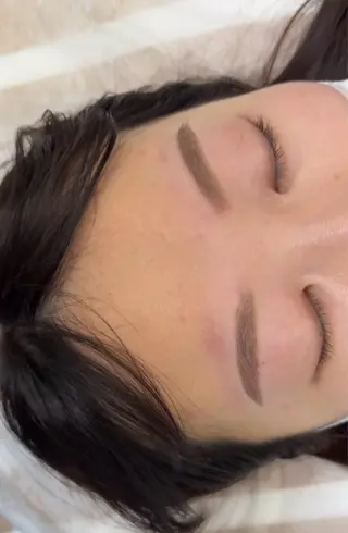 アイブロウ SALSAGRACE 千葉店のマツエク・マツパデザイン