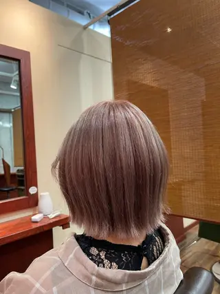 ショート カラー テライ ケイショウのヘアスタイル