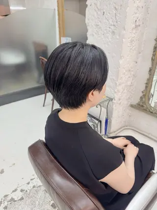 ショート 樋口 夏希のヘアスタイル