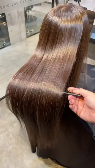 ロング カラー ♦️髪質改善美髪矯正 💍谷口克也♦️のヘアスタイル