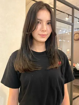 セミロング カラー ERINA/レイヤー /梅田のヘアスタイル