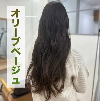 ロング カラー 冬の透明感カラー／ ハラのヘアスタイル
