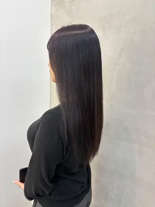 セミロング W-TOKYO所属・艶髪ストレート🫶 AYANAのヘアスタイル