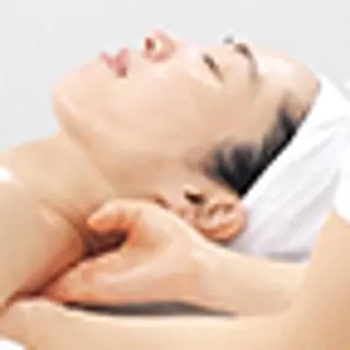 メナードフェイシャルサロン　ブランシェラテ所属・遠藤 麻希のエステ・リラクイメージ