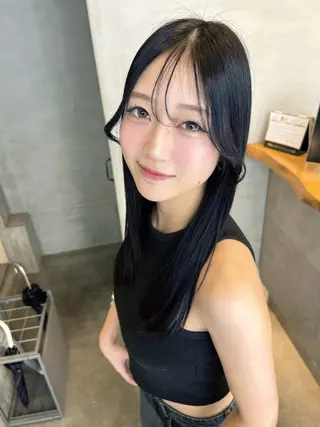 セミロング カラー 前髪/顔まわりカット 艶髪/髪質改善/縮毛のヘアスタイル