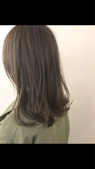 セミロング カラー ショートボブ💗 ヤマネシオリのヘアスタイル