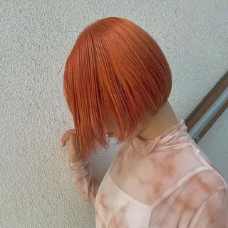 ショート カラー ブリーチカラーが人気 onnuのヘアスタイル