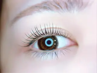 マツエク・マツパ eminaru【エミナル】所属・eminaru 【エミナル】のマツエク・マツパデザイン