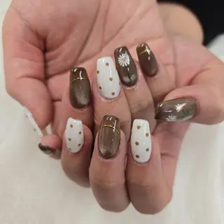 ネイル 河野ちえ (雑誌掲載サロン)のネイルデザイン