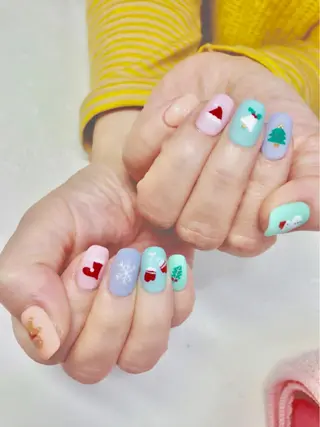 ネイル ネイルサロン レアリッチのネイルデザイン