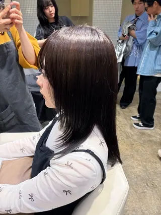 カラー ︎kirin🦒/ CARNIVALのヘアスタイル