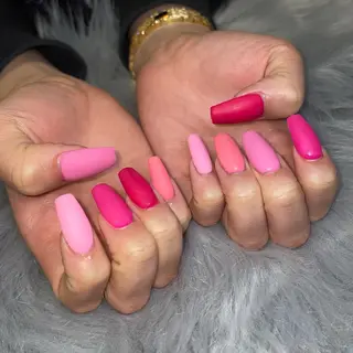 ネイル RICO NAIL所属・RICO Nail パーツつけ放題🌈のネイルデザイン