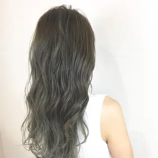 ロング ブリーチなしダブル/ レイヤーカット 小棹のヘアスタイル