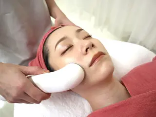 顔専門エステ プリエールビューティのエステ・リラクイメージ