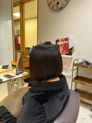 ショート 小西冬馬  髪質改善 縮毛矯正 艶カラーのヘアスタイル