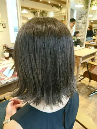 ショート カラー 遠藤 拓馬のヘアスタイル