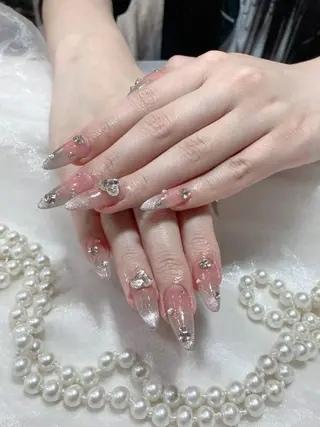 ネイル VIVIAN リサのネイルデザイン