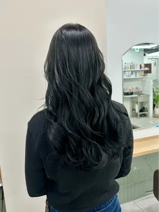 ロング カラー ブリーチなし/レイヤ ー特化🌈Tommyのヘアスタイル