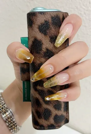 ネイル 佐藤 依娜のネイルデザイン