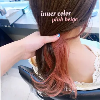 セミロング カラー 岡野 静華のヘアスタイル