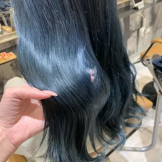 カラー ヤマダ サクラのヘアスタイル