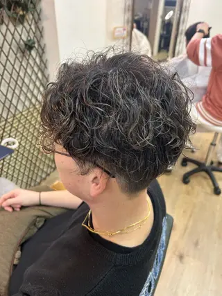 メンズ イワサ カオリのヘアスタイル