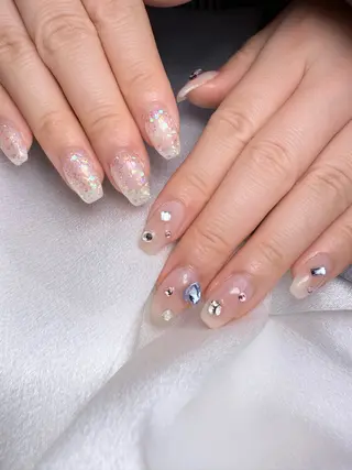 ネイル . JUNのネイルデザイン