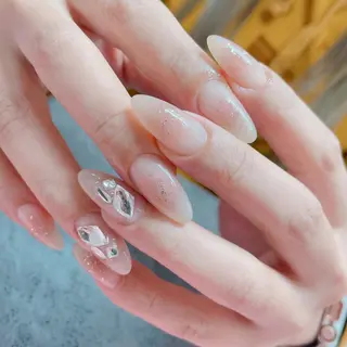 ネイル バニーアイズ　ネイル ニューオータニ博多店のネイルデザイン