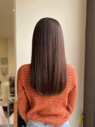 ロング 横手 亜紀のヘアスタイル