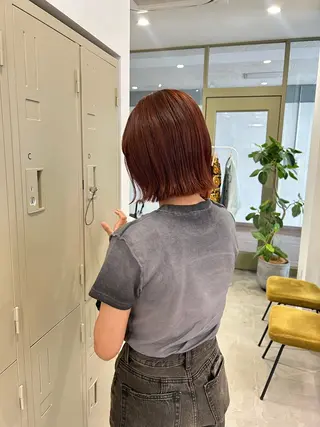 ショート カラー 戸田 望月のヘアスタイル