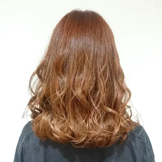カラー ブリーチ/ヘアケア/ 艶髪/イギチハルのヘアスタイル