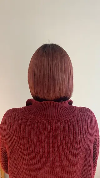 ミディアム カラー one momokaのヘアスタイル