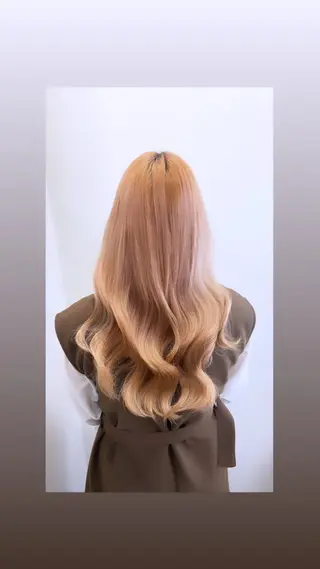 ロング 🎀透明感カラー 🐈ナズナのヘアスタイル