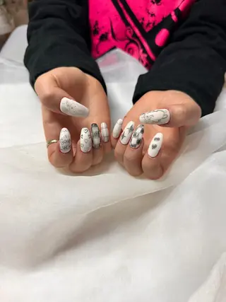 ネイル うにゃねいる🌷 Mayaのネイルデザイン