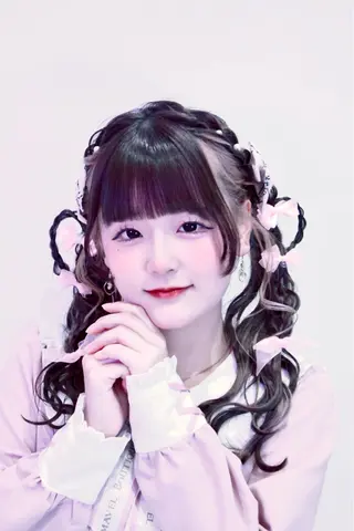 ロング ヘアアレンジ 🧸似合わせデザイン ほそいけいこ🧸のヘアスタイル