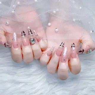 ネイル Nova Nail Salonのネイルデザイン