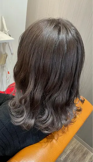 カラー 高崎 絵里子のヘアスタイル