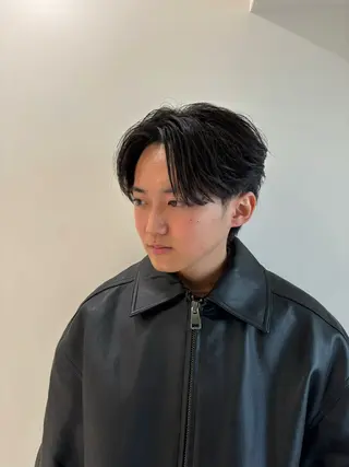 ショート カラー パーマ メンズ [渋谷美容師] 玲弥のヘアスタイル