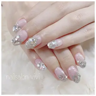 ネイル ＶＩＶＩ nailsalonのネイルデザイン