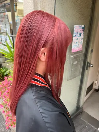 セミロング カラー 艶髪/ハイトーン/ ヘアセット/モエノのヘアスタイル